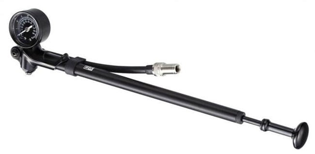 rock-shox-pompka-do-amortyzatorow-600-psi.jpg