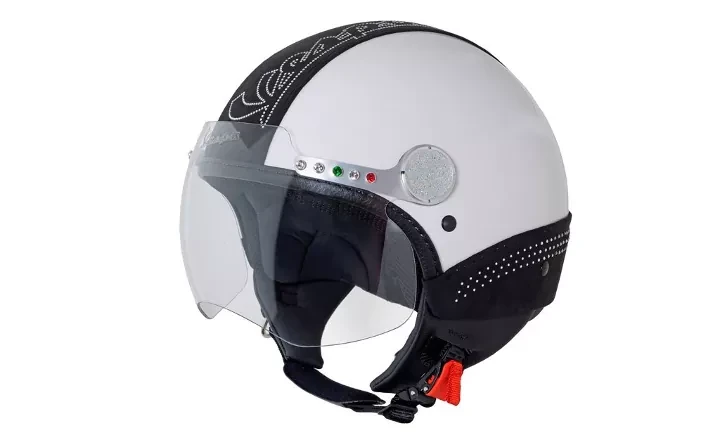 vespa svarovski.webp