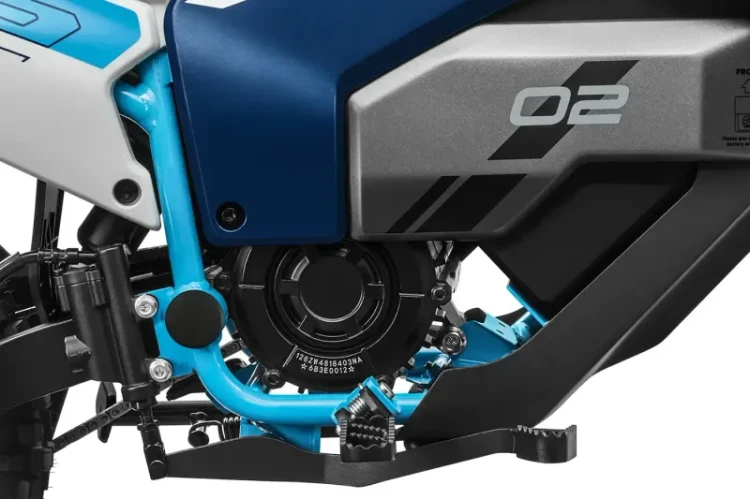 CFMOTO-CX-2E-galeria-4.webp